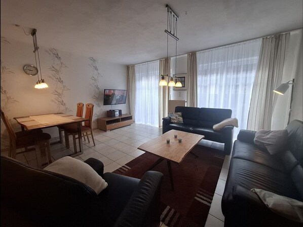 Immagine non classificata, 1 di 23, pulsante