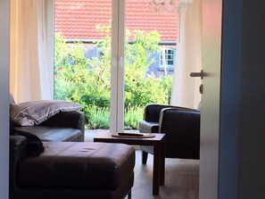 Fernseher, Stereoanlage