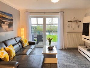 TV - Ferienhaus Wittmunder Str. 31 C (Wittmund)