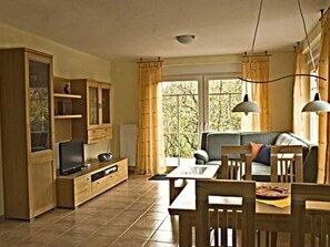 Fernseher, DVD-Player