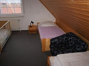 Unclassified image, 5 of 8, button