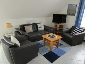 Unclassified image, 2 of 10, button - Vacation apartment Am Harlebogen 8 Whg. 4 - Holiday apartment Am Harlebogen 8 (Wittmund)