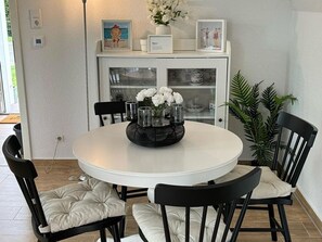 Imagen sin descripción, 3 de 15, botón