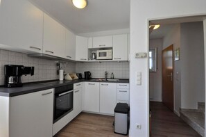 Microwave, oven, dishwasher - Vacation cottage Im Groden 5 D (Wittmund)