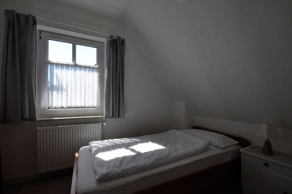 Unclassified image, 1 of 16, button - Vacation cottage Im Groden 5 D (Wittmund)