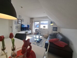 Unclassified image, 3 of 13, button - Tulpenweg 4 Apartment 3 - Holiday apartment Tulpenweg 4 Apartment 3 (Neuharlingersiel)