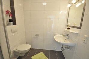 Shower - Apartment Mühlenstraße 28 Whg. 5 (Wittmund)