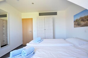 2 quartos, ferros/tábuas de passar roupa, Wi-Fi