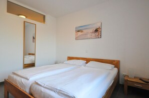 1 Schlafzimmer, Bügeleisen/Bügelbrett, WLAN