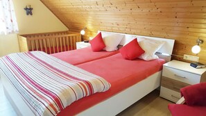 2 Schlafzimmer, Bügeleisen/Bügelbrett, WLAN