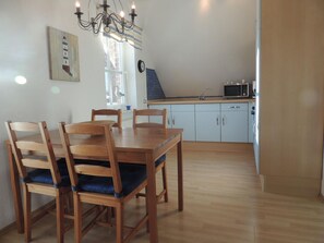 Dining - Vacation apartment Wolke 7 (Werdum)