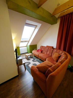 Imagen sin descripción, 3 de 14, botón