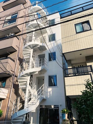 Front of property - ZAITO Tokyo Mukojima Economy Inn (Tokyo)