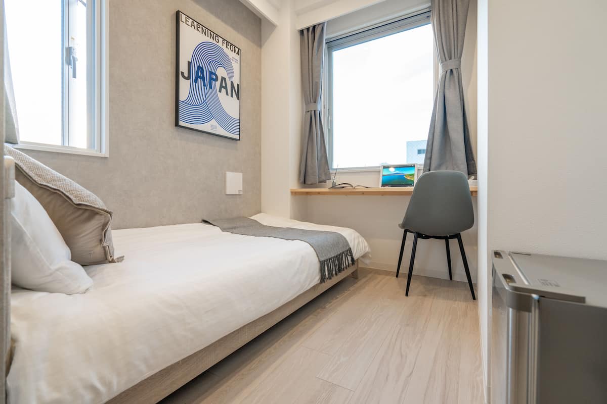 Espace de travail pour ordinateur portable, rideaux occultants