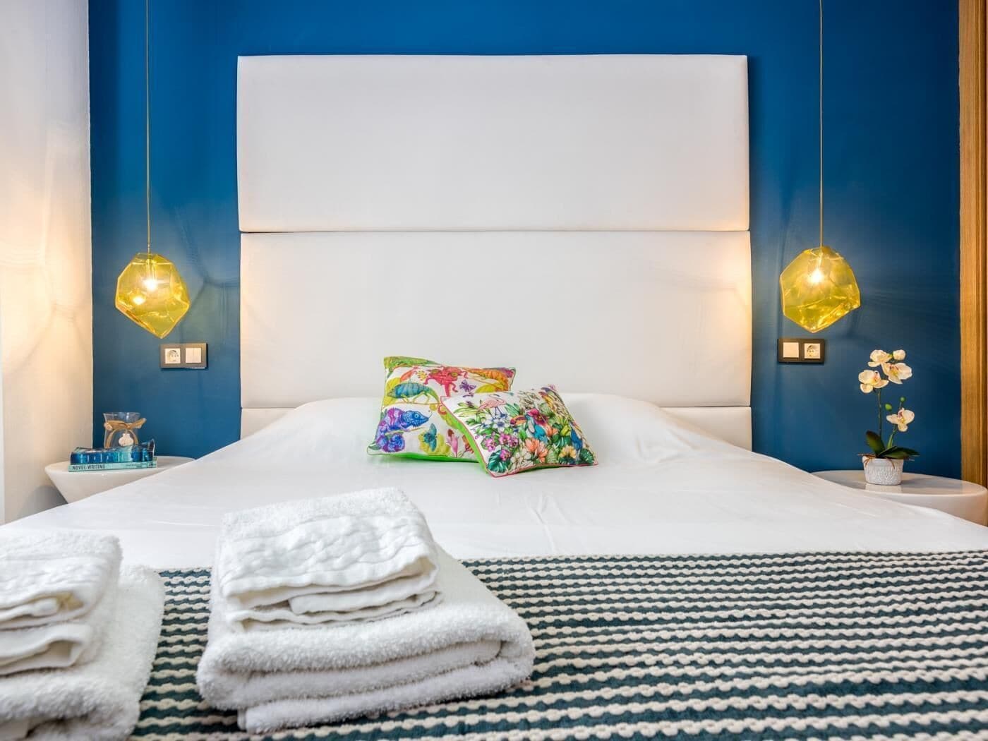 1 slaapkamer, een strijkplank/strijkijzer, gratis internet, beddengoed