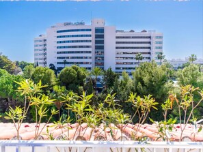 Property grounds - Bright apartment on the second line of the beach, with a large terrace (Marbella)
