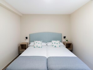 2 間睡房、熨斗/熨衫板、Wi-Fi、床單