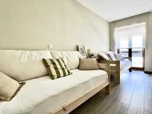 1 soveværelse, strygejern/strygebræt, internetforbindelse, sengetøj