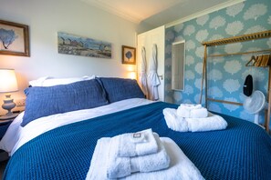 2 soverom, strykejern/-brett, internettilgang og sengetøy