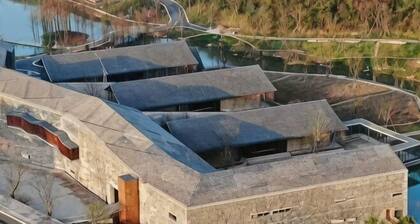 Hangzhou Denver Countryside Hotel (Agriculture and Forestry University)