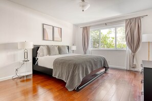 2 sovrum, strykjärn/strykbräda, wi-fi och sängkläder