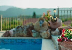Outdoor pool - Τraditional house with pool and fire place (Τρίκορφο)