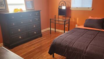3 chambres, fer et planche Ă  repasser, Wi-Fi gratuit, draps fournis