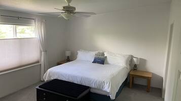 3 Schlafzimmer, Schreibtisch, Reisekinderbett, kostenloses WLAN