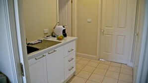 Unclassified image, 3 of 7, button