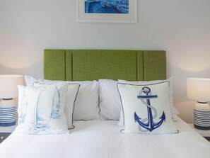 2 bedrooms, Internet