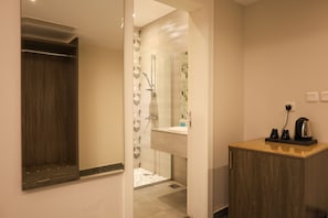 1 chambre, literie hypoallergénique, surmatelas