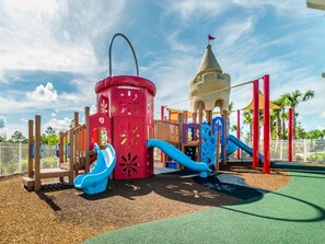 Children’s area - Solara Resort - 4 Bed 3.5 Baths Villa (Kissimmee)