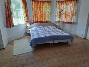 Habitación presidencial-1 cama matrimonial o 2 individuales | Wifi gratis y ropa de cama