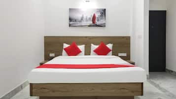 Deluxe Room | Premium bedding, free WiFi, bed sheets