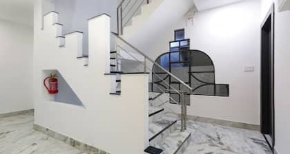 Hotel Nisha Nest