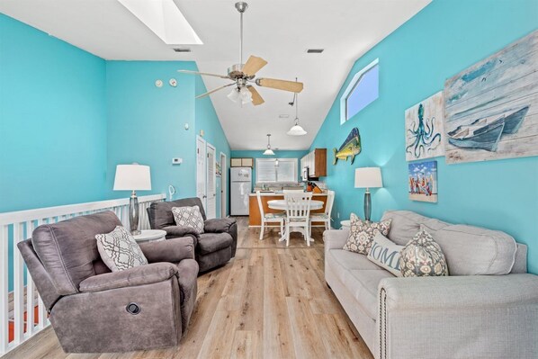 House (4109 A Safari St) | Exterior