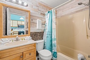 Huis (4109 A Safari St) | Exterieur