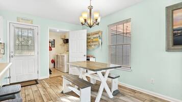 House, Multiple Beds (17214 Front Beach Rd T28) | Exterior