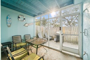 Maison, plusieurs lits (17214 Front Beach Rd T28) | Extérieur