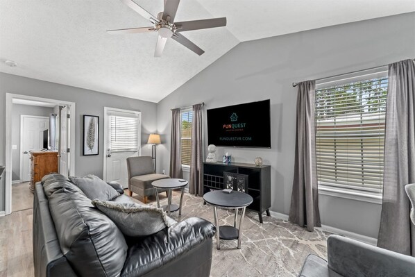 House (6100 Pinetree Ave) | Exterior