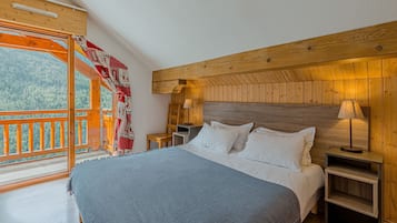 2 kamar tidur, Wi-Fi gratis, dan seprai linen