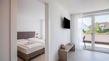 1 bedroom, iron/ironing board, free WiFi, bed sheets