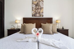 1 chambre, fer et planche à repasser, Wi-Fi gratuit, draps fournis