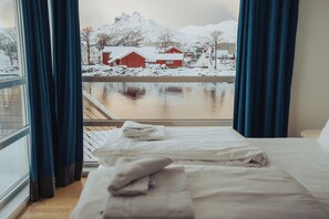 View from room - Svinøya Rorbuer (Vagan)