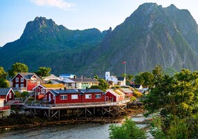 Rorbu L+ | Colchones con acolchado adicional, wifi gratis, ropa de cama