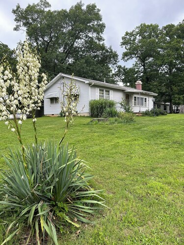 A fun, private place you can relax after a day on the lake or at the racetrack.
