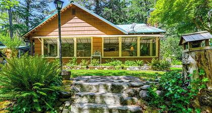 Outdoor Adventure: Tranquil Creekside Retreat