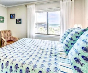 2 Schlafzimmer, Reisekinderbett, kostenloses WLAN, Bettwäsche