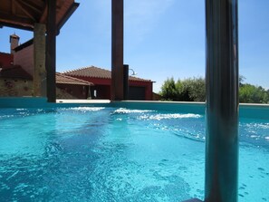 室外 SPA 浴池