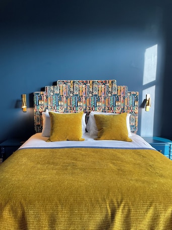 1 habitación, sistema de insonorización, wifi gratis y ropa de cama